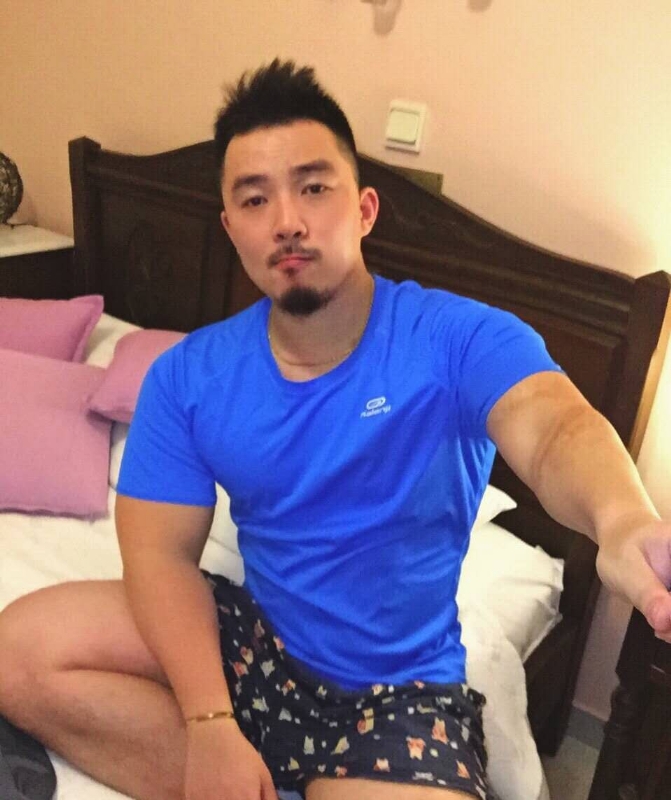 上下一条龙的第一张照片--厦门交友中心