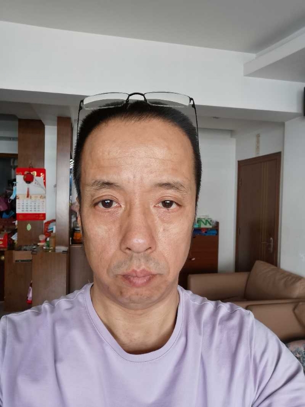 萨博的第一张照片--厦门交友中心