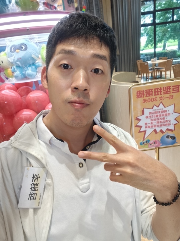 銪哲的第一张照片--厦门交友中心
